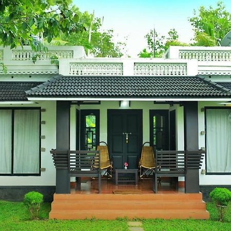 Mayas Beach House Mararikulam Ngoại thất bức ảnh